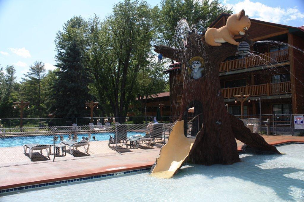 Meadowbrook Resort Wisconsin Dells Exterior foto